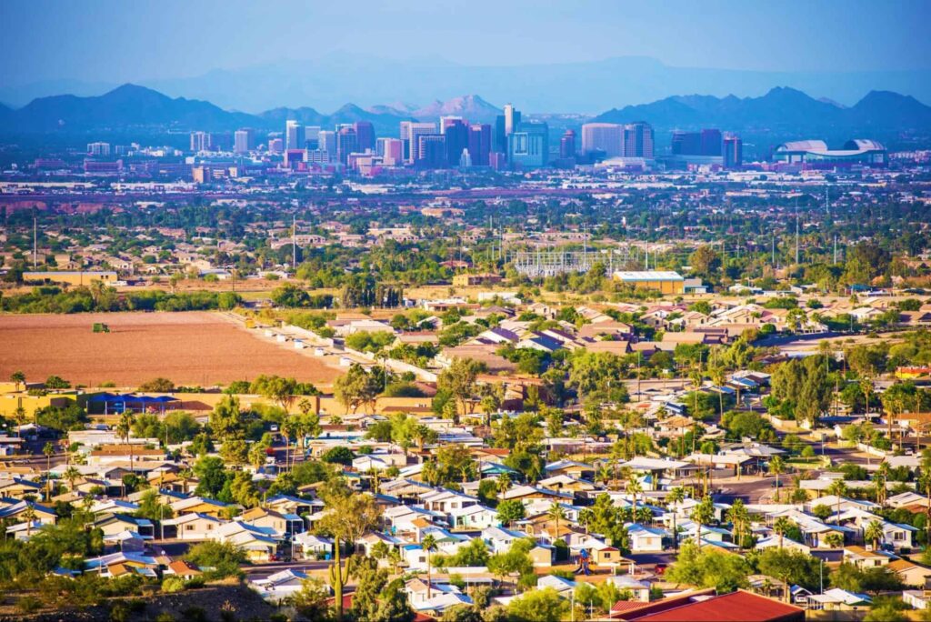 Phoenix does not observe Daylight Savings Time (DST)