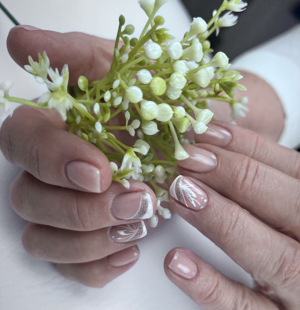 Tat’s Nails