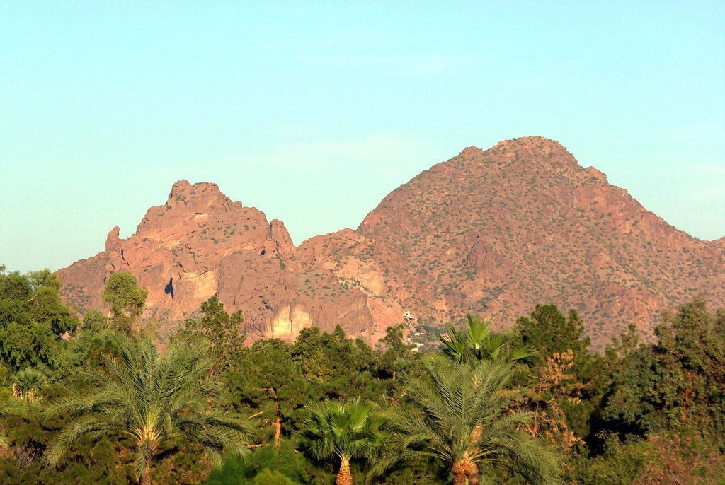 Camelback Mountain's Homepage
